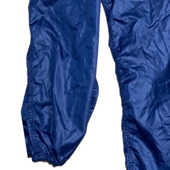 Cintas Cleanroom Coveralls - Picture 10 of 12